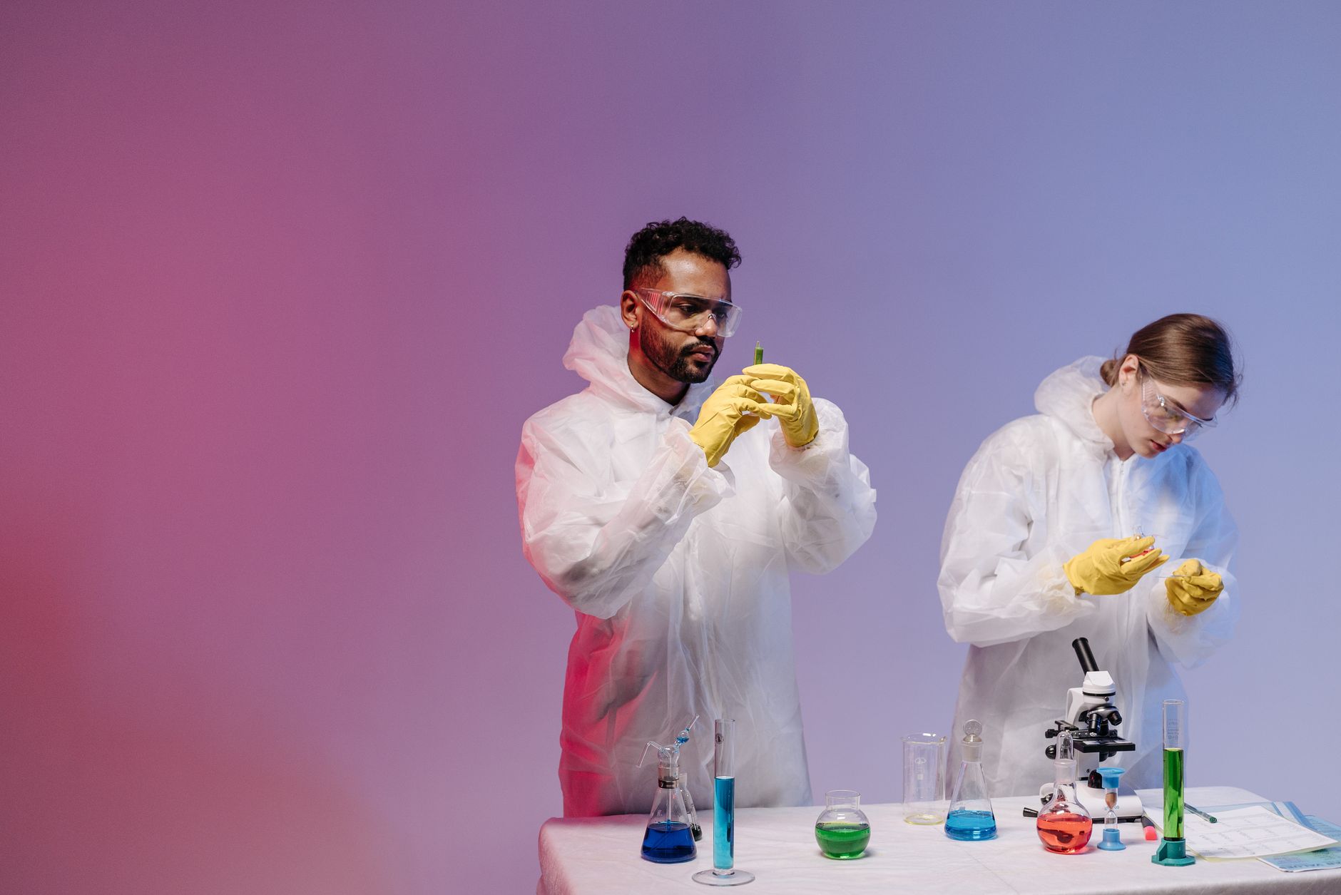 Cientistas criam 'atalho' que acelera computadores quânticos em 1.000 vezes