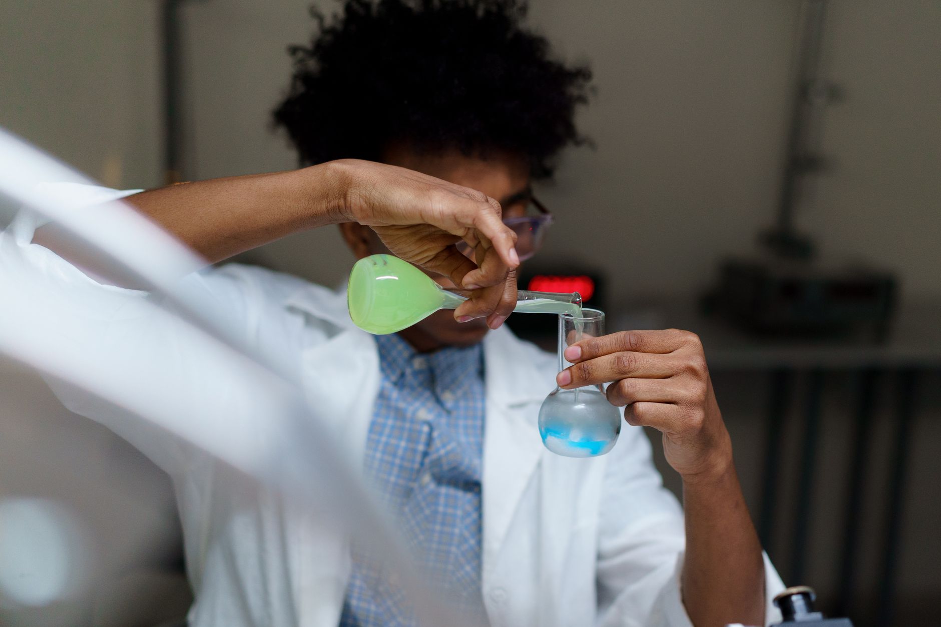 Cientistas descobrem combinação inédita de antibióticos que pode dificultar resistência bacteriana