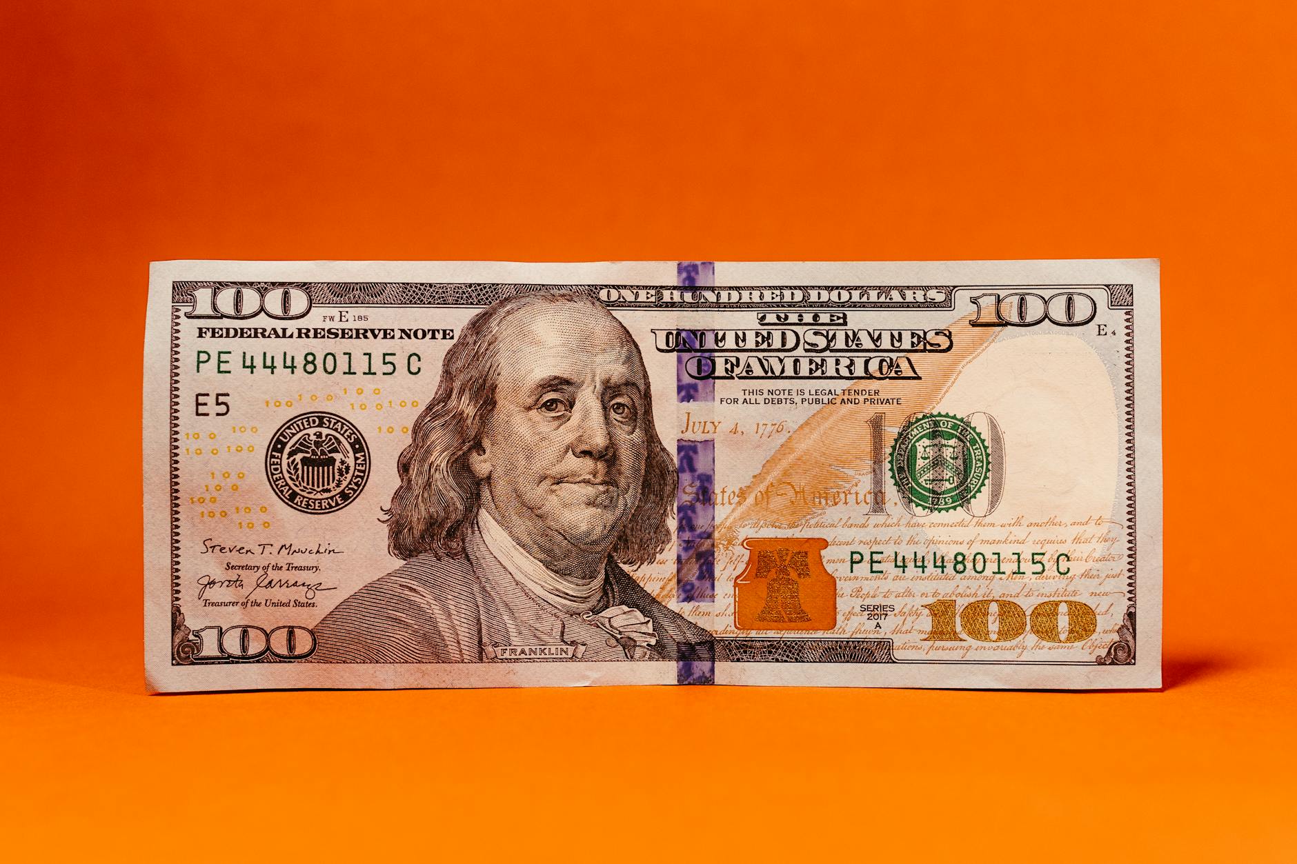 Ibovespa e dólar hoje: possível acordo EUA-Irã agita mercado antes de PIB Brasil