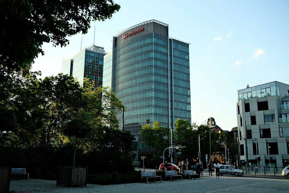 CEO do Santander defende Desenrola: 'acreditamos na elegância do programa'