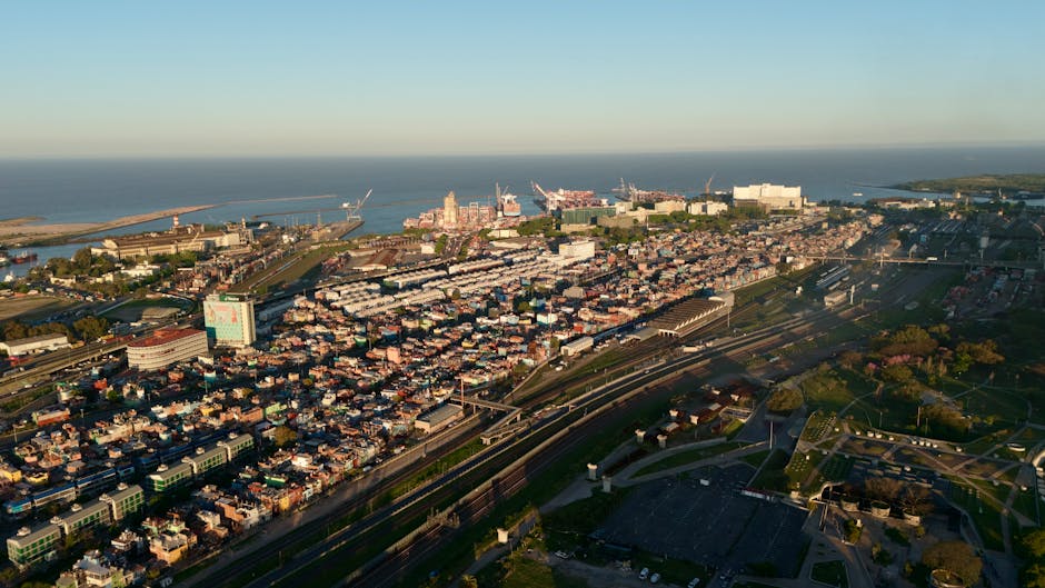 América Latina avança em energia limpa, mas desindustrialização é desafio