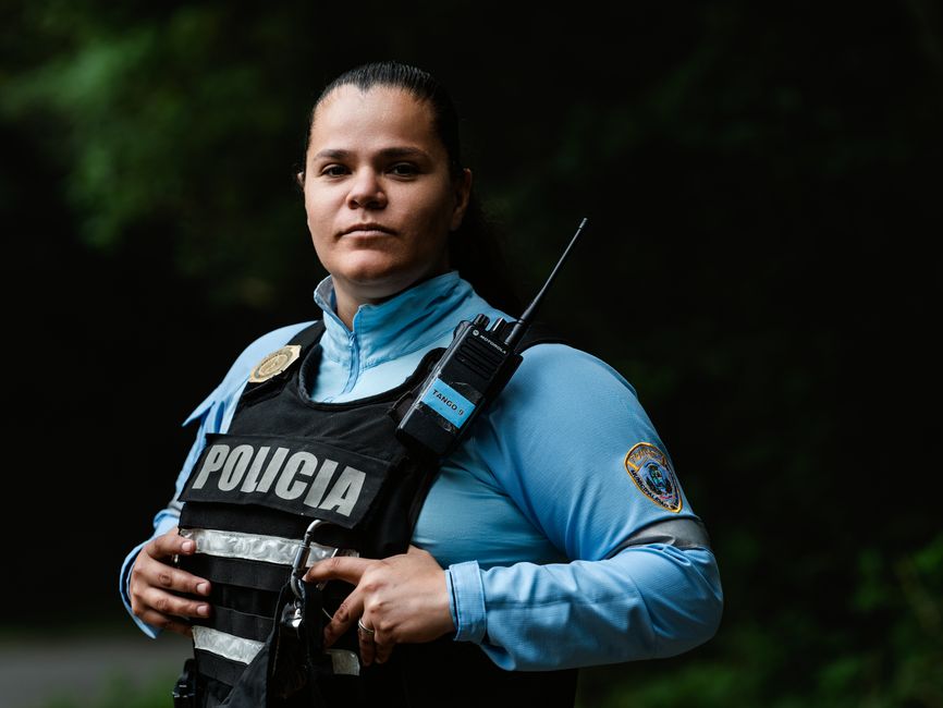 Nesta cidade os policias patrulham as ruas com dispositivo de 95% de precisão no combate ao crime
