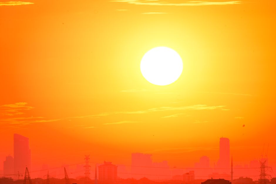 Sob calor recorde e ceticismo, semana do clima em Londres reúne 75 mil e cobra ação