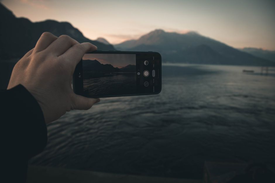 Como identificar deepfakes no WhatsApp? 5 sinais rápidos