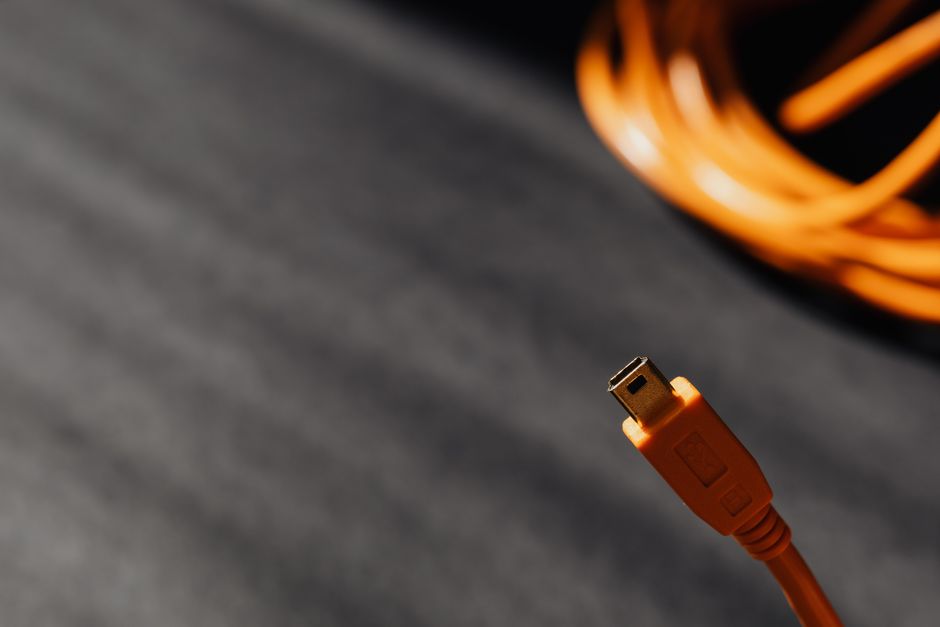 Micro-SaaS Is Dead. Service With A Software Replaces It