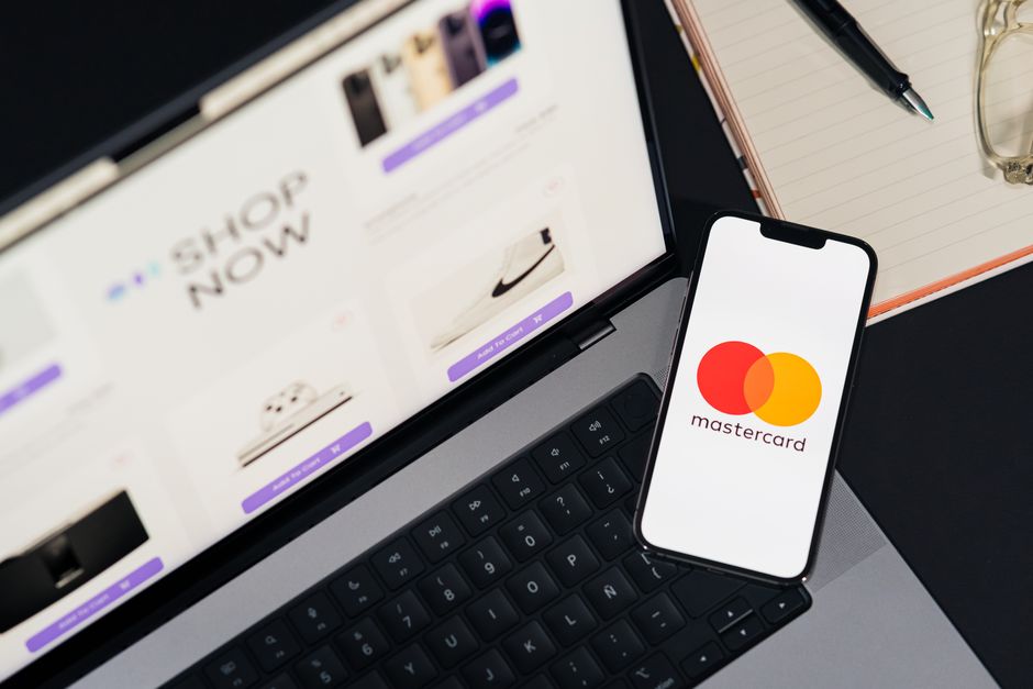 O marketplace que fatura R$ 10 milhões com consultas de tarô 24 horas por dia