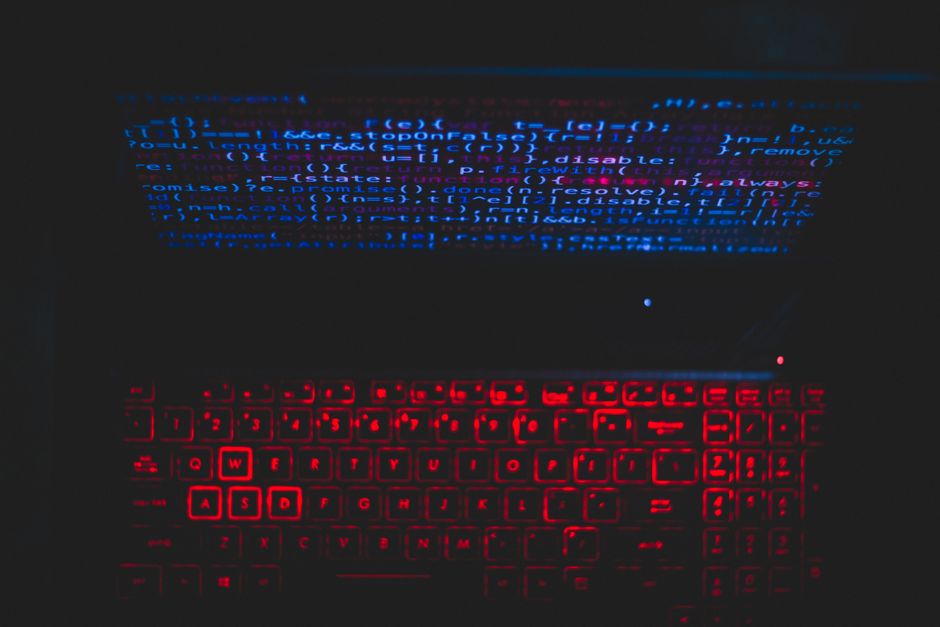 Você não precisa ser programador para trabalhar com IA — e o mercado já mostra isso