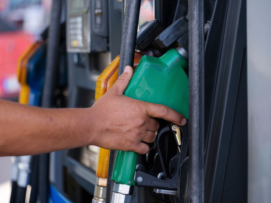 Preço do diesel no Brasil encerra semana no maior valor desde maio, diz ANP