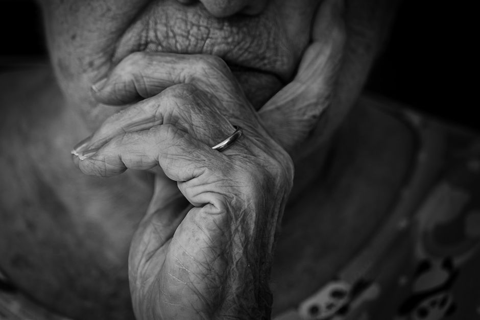 Quando um idoso morre, esse app avisa os familiares — e é sucesso na China