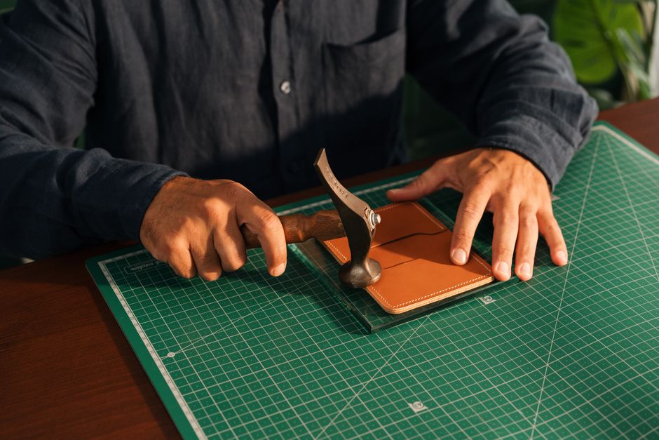 Com IA, marca que fazia R$ 2,5 mi com carteiras de papel renasce como laboratório de tecnologia