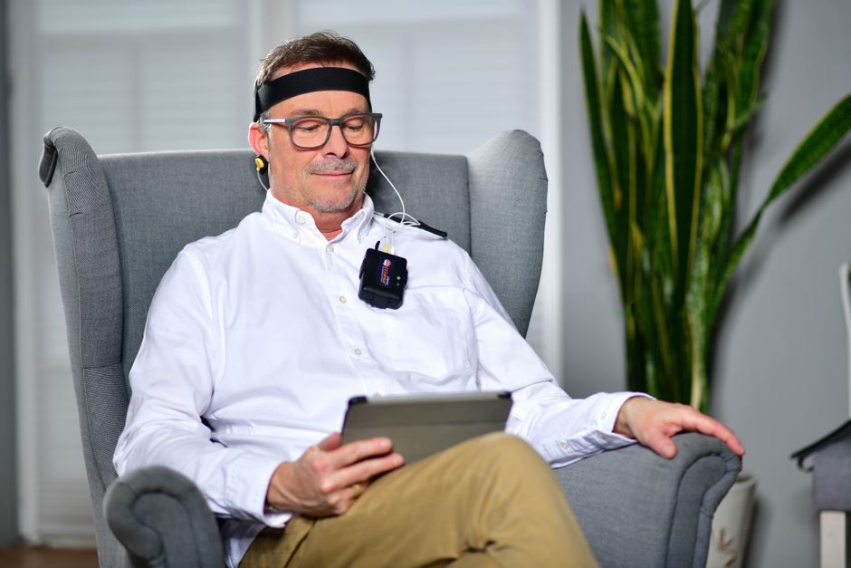 fMRI-based Neurofeedback to Relieve Drug-resistant Auditory Hallucinations