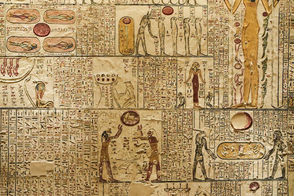'A Leste de Éden': quais as principais diferenças entre a minissérie e o livro?