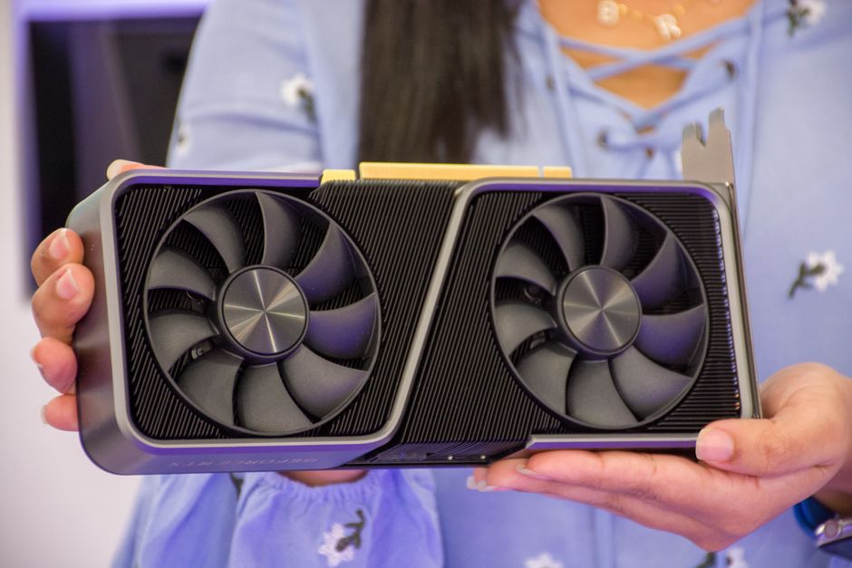 Microsoft usa 16 mil chips da Nvidia para treinar sua nova aposta em IA própria