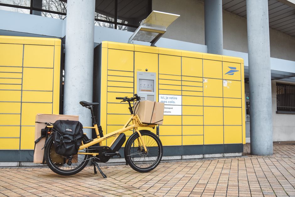 FDE-Gym: The Last Mile of AI Delivery